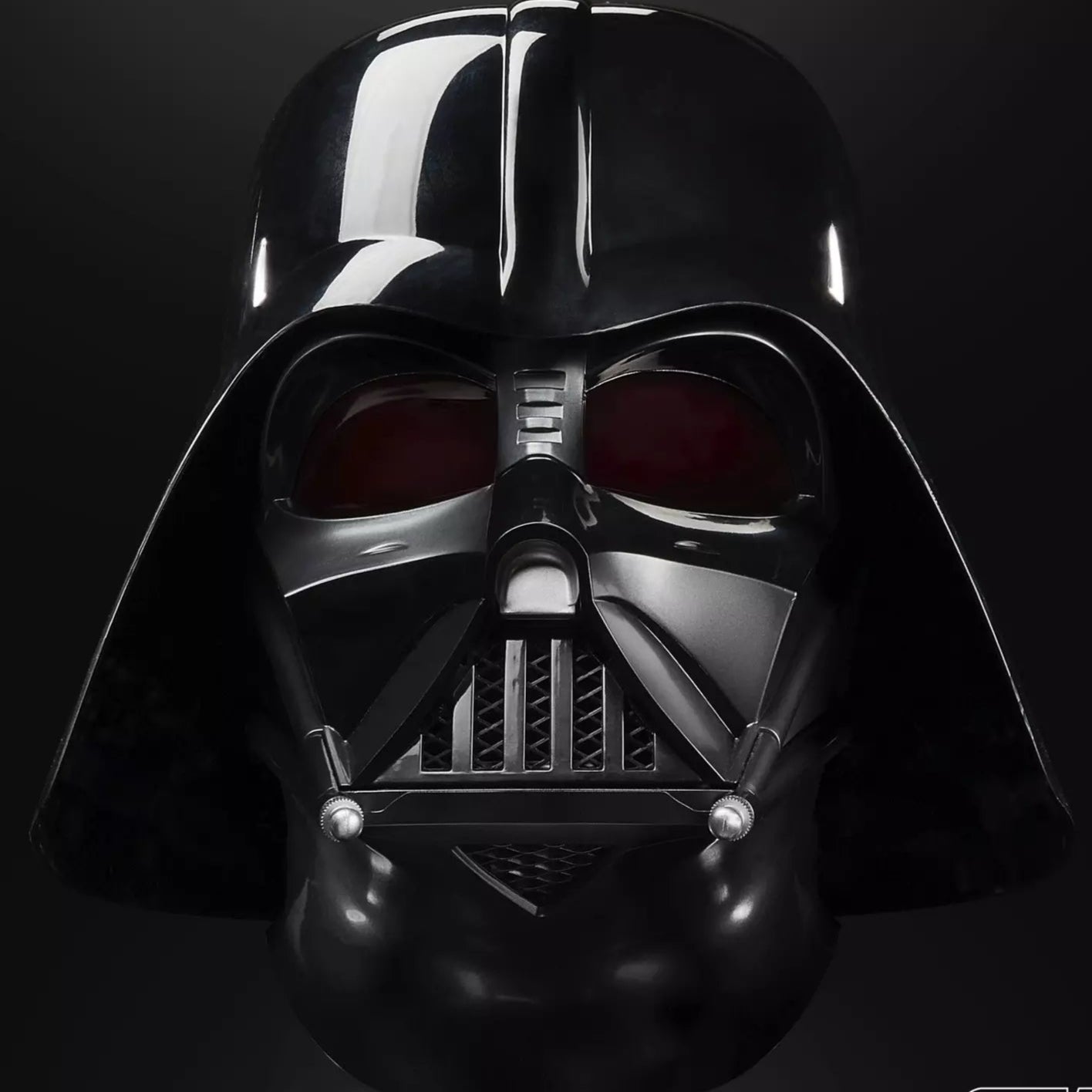 Star Wars Black Series Darth Vader Electronic Helmet Kenobi Moon star-wars-black-series-darth-vader-electronic-helmet-kenobi-moon